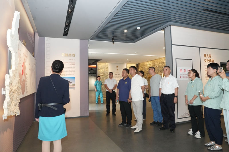 5f46761a6624466eb447b1bcfe322637~tplv-tt-origin-web_gif_副本.jpg