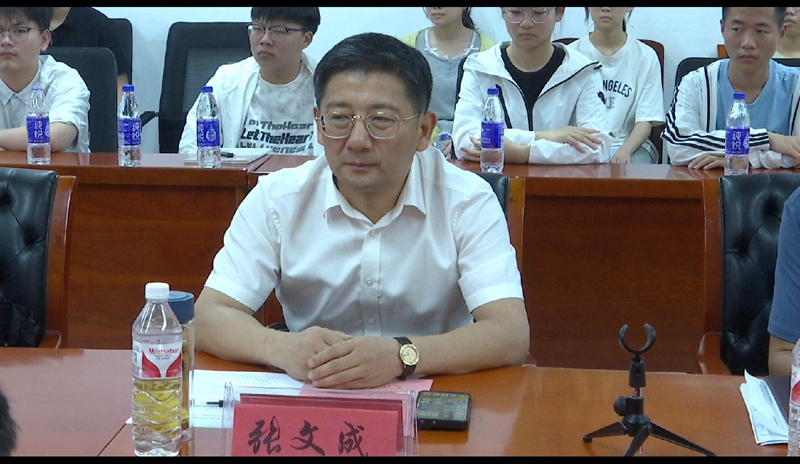 微信图片_20250724083619_副本.jpg