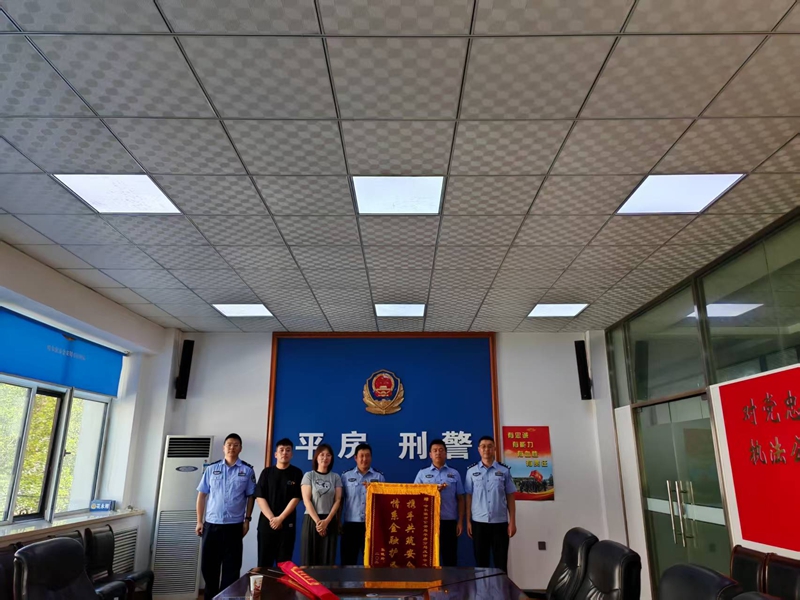图片3_副本.jpg