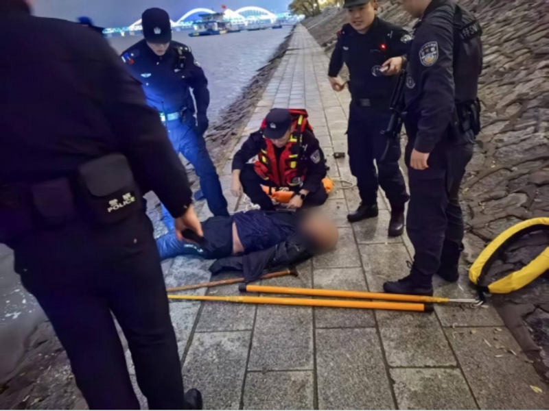 1762343642839552.jpg 图片2_副本_副本.jpg