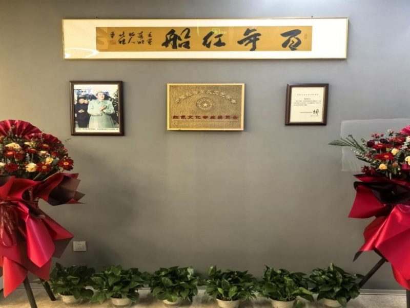 1762832276905001.jpg 刘航军2.jpg